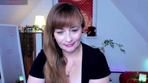 Milana - on air every day except Wednesday from 9 pm to 4 am European time online show from June 11, 9:46 pm