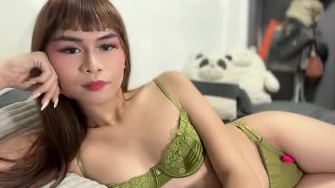 your girlfriend mira online show from March 22, 8:23 pm
