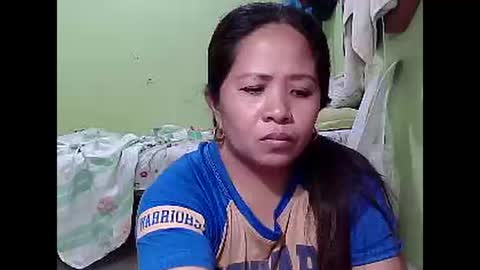 naughtymom26 online show from February 12, 4:33 am