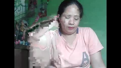 naughtymom26 online show from May 6, 2:19 am