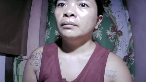 naughtymom_33 online show from June 16, 10:34 pm