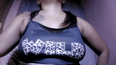 naughtymom_33 online show from July 30, 9:25 pm