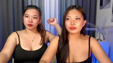 naughtymorenagirl online show from July 28, 3:57 am