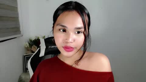 ELISE online show from May 7, 7:08 pm