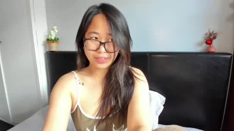 Gigi Chu  online show from April 5, 2:25 pm