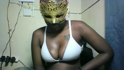 naughtynice540298 online show from June 30, 8:15 am
