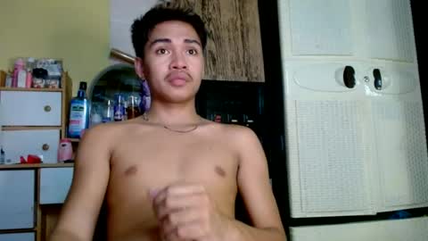 naughtyperfectasian4u online show from July 25, 5:10 pm