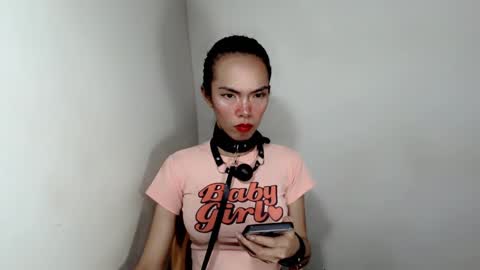 Snapshot of naughtypetiteangel chatting on November 21, 8:07 pm naughtypetiteangel online show from November 21, 8:07 pm