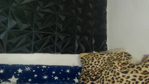 naughtyrose3 online show from June 18, 12:31 pm
