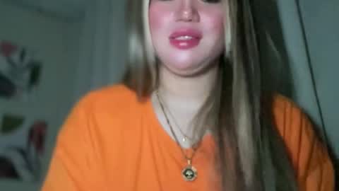 Rose Wilson online show from February 3, 5:14 pm