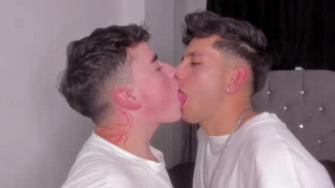 Salomon and Andy online show from February 15, 1:13 am