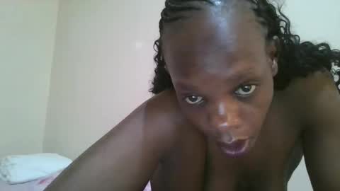 Snapshot of naughtysweetpie chatting on November 1, 8:00 pm naughty online show from November 1, 8:00 pm