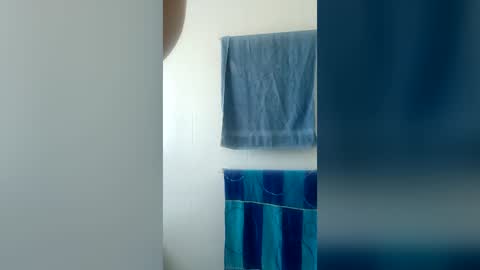 Snapshot of naughtyt333n chatting on August 3, 3:49 am Naughty Jess online show from August 3, 3:49 am