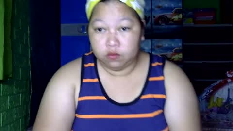 Snapshot of naughtyvina4u chatting on June 16, 7:55 am VI NA online show from June 16, 7:55 am