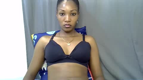 naughtyy4u online show from April 5, 2:31 am