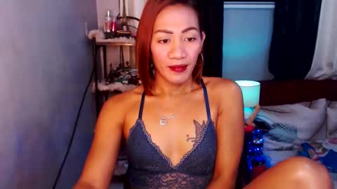 Snapshot of naugthy_hot_janna chatting on October 9, 1:42 pm Janna Mae online show from October 9, 1:42 pm