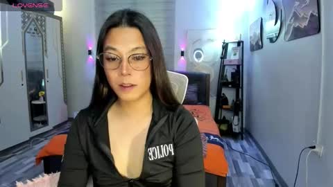 Snapshot of naugtycummer69 chatting on October 10, 5:50 am JAY online show from October 10, 5:50 am