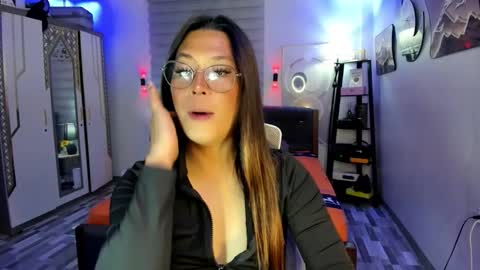 Snapshot of naugtycummer69 chatting on November 2, 1:13 pm JAY online show from November 2, 1:13 pm