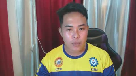 Snapshot of nauhty_kirkxxx chatting on October 30, 2:07 pm loverskirk online show from October 30, 2:07 pm