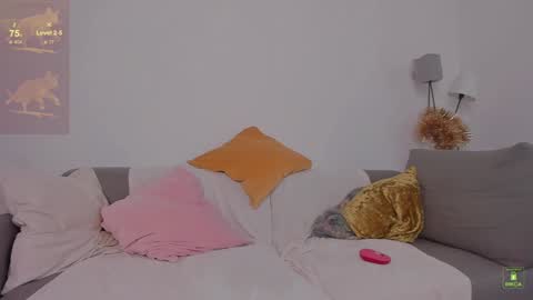 Snapshot of nautica_therapy chatting on December 28, 2:21 pm Nautica online show from December 28, 2:21 pm