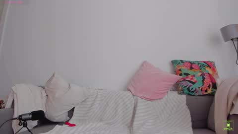 Snapshot of nautica_therapy chatting on February 3, 1:51 pm Nautica online show from February 3, 1:51 pm