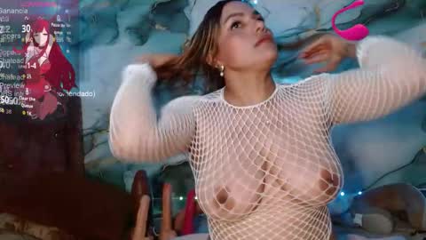 NAUYGTYQUEEN online show from March 18, 1:09 am