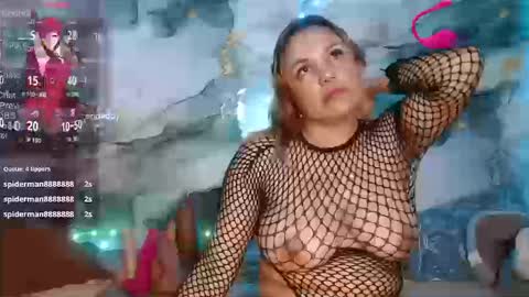 NAUYGTYQUEEN online show from March 19, 1:20 am