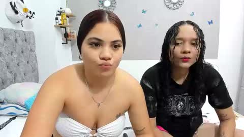 Snapshot of nay_and_aleja chatting on September 10, 3:28 am nay_and_aleja online show from September 10, 3:28 am