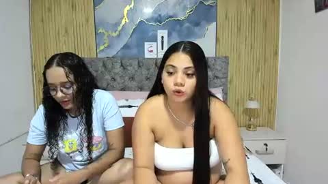 nay_and_aleja online show from July 10, 2:38 am