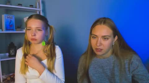 naya_dream online show from December 5, 9:51 am