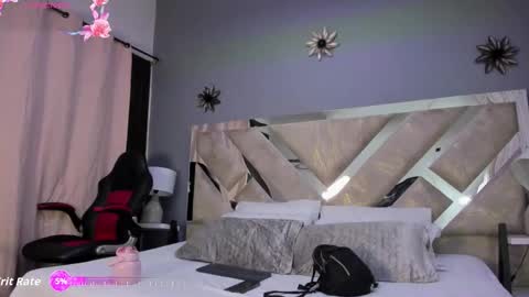 nayara_macherano online show from September 21, 11:23 am