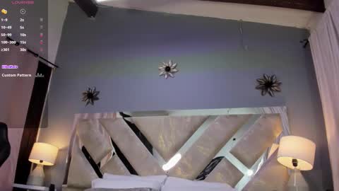 nayara_macherano online show from September 24, 10:40 am