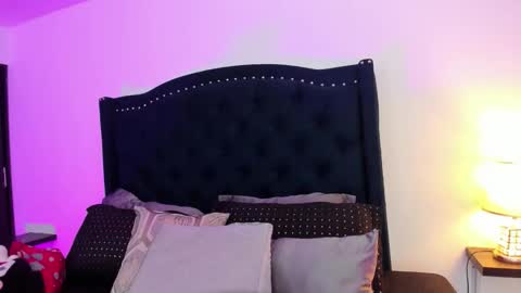 nayara_macherano online show from November 30, 11:25 am