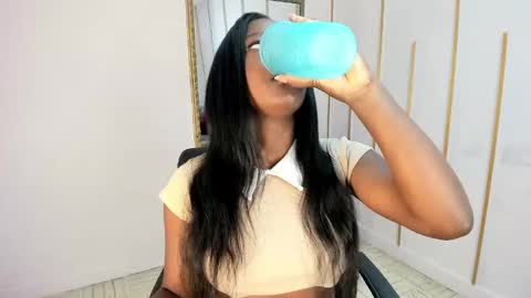 Nayaris 3 online show from September 15, 2:28 pm