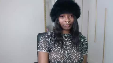 Snapshot of nayariskaya chatting on May 12, 3:53 pm Nayaris 3 online show from May 12, 3:53 pm