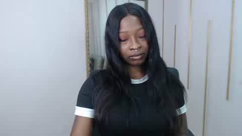 Snapshot of nayariskaya chatting on June 9, 3:56 pm Nayaris 3 online show from June 9, 3:56 pm