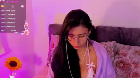Naye  online show from July 30, 4:11 am