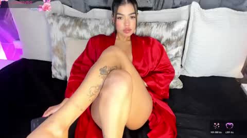    online show from April 28, 11:26 am