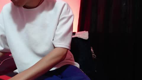 Im Nayton online show from November 28, 11:35 am