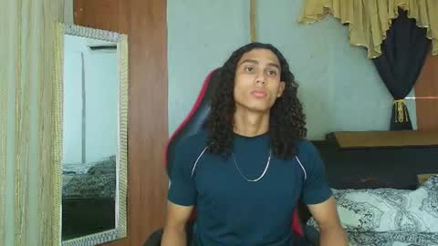 Snapshot of nazper_ chatting on June 25, 6:01 pm Nazper online show from June 25, 6:01 pm