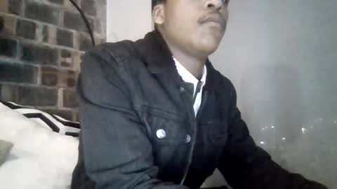 Snapshot of ndoda8 chatting on June 14, 1:25 am ndoda8 online show from June 14, 1:25 am