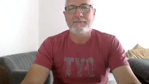 Snapshot of neckdown12 chatting on February 7, 9:51 pm neckdown12 online show from February 7, 9:51 pm