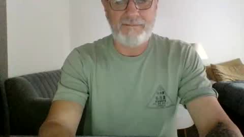 Snapshot of neckdown12 chatting on February 28, 9:38 pm neckdown12 online show from February 28, 9:38 pm