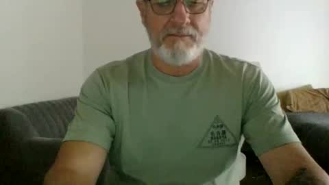 Snapshot of neckdown12 chatting on March 21, 8:45 pm neckdown12 online show from March 21, 8:45 pm