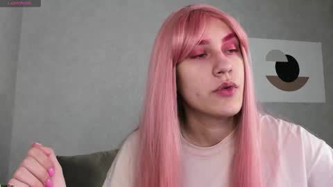 Snapshot of nedzumi_sato chatting on December 17, 1:22 am Nedzumi online show from December 17, 1:22 am