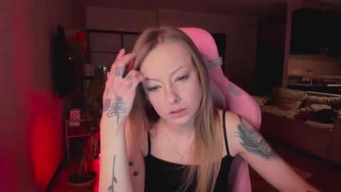 m a r i a online show from February 6, 5:40 pm