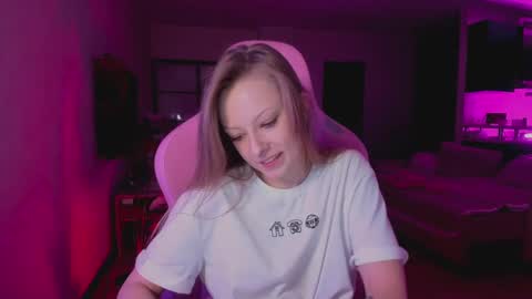 m a r i a online show from March 4, 11:00 pm