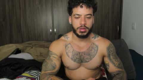 Nei turn green online show from January 6, 10:56 pm