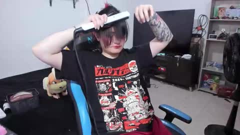 Geek Nicole    im Neeko UwU online show from January 11, 3:17 pm