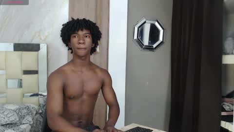 Snapshot of negga_cum chatting on February 27, 10:37 am NEGGA online show from February 27, 10:37 am